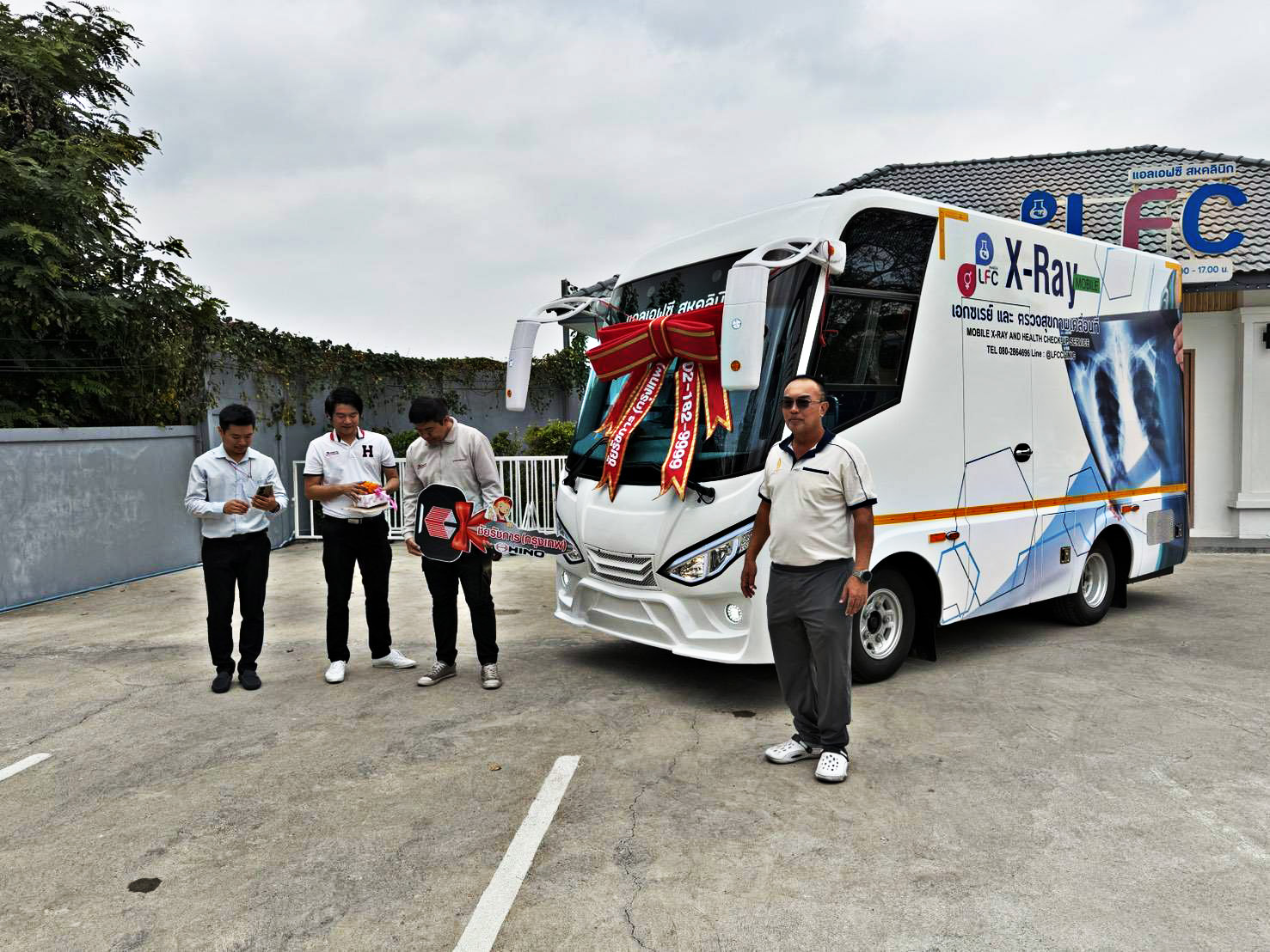 รถเอกซเรย์ แบบ 4 ล้อ ขนาด 5.5 เมตร บริษัท แอลเมด อินโนเวชั่น