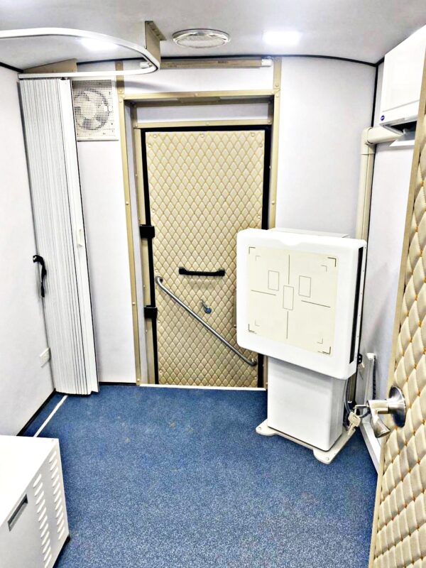 รถเอกซเรย์ เคลื่อนที่ขนาด 5.5 m. โรงพยาบาลกรุงเทพ เวสเทิร์น