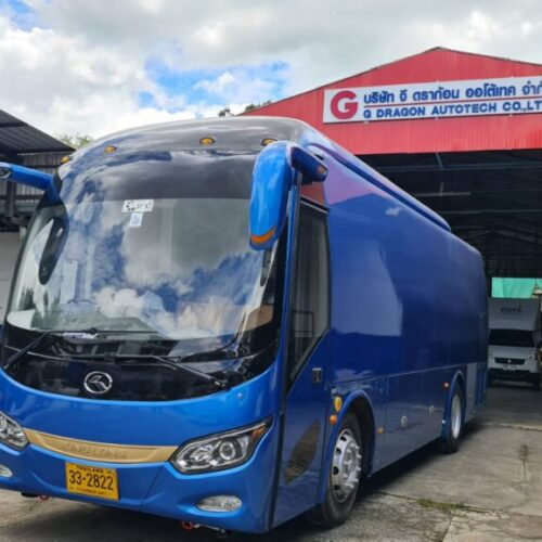 งานดัดแปลงรถบัสโดยสารขนาด 9 เมตร เป็นรถทันตกรรมเคลื่อนที่แบบ 2 เตียงทันตกรรมและ 1 ห้องเอกซเรย์ฟัน บริษัท คิงส์-วิน จำกัด
