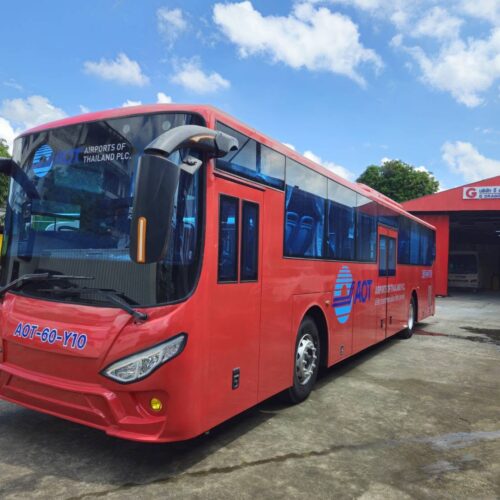 รถรับส่งผู้โดยสารในสนามบิน ( Shuttle bus )