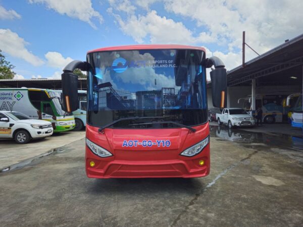รถรับส่งผู้โดยสารในสนามบิน ( Shuttle bus )